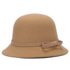 The cap is sweet and lovely, the spring and autumn hat female Korean version of the fisherman`s hat red student hat bow-bow-bow-bow-bow-basin M (56-58cm) camel color