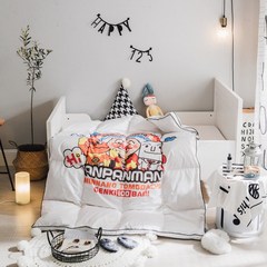Child infant nursery duvet core 95% white fluffy goose down quilt warm cartoon single baby bedding 40 220*240 of common goose Bread Superman