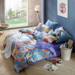 LOVO&amp Coca-Cola CO produced bedding, classic fashion, cotton quilt, four piece suite, Giles giles 1.5m (5 feet) bed