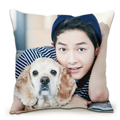 Song Zhongji holds the pillow and gives birth to the day to customize the students' cushions and stars to make photos. DIY descendants of the sun are super luxurious pillows: 60x60cm song Zhong Ji -23