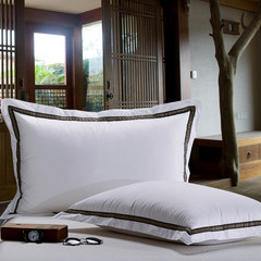 80 Satin super soft high-grade white feather pillow A