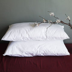 Pillow, pillow, feather, velvet, pillow, feather, velvet pillow, five star hotel, pillow core This is a white pillow