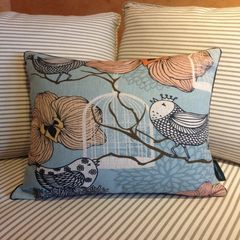 The cotton cushion pillow American Nordic European birds'twitter and fragrance of flowers and bird living room modern sofa pillow core 44*44cm jacket only Crown bird