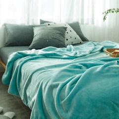 Plain colored fleece blanket, summer air conditioning blanket, single pair, mink blanket, plain coral velvet blanket, sheet 230*250cm