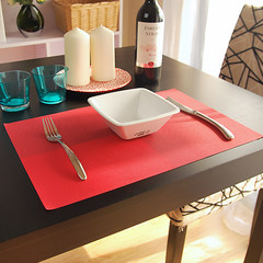 Bailewu european-style PVC dinner mat, cup pad, heat insulation pad, waterproof and anti-ironing table mat, bowl pad, western food mat, red PVC 65+17 vertical edge *70CM