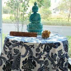 By Mr. Bao table cloth decorated with soft blue and white linen tablecloths. 90+17 vertical *110cm
