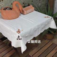 Exquisite embroidery, retro design, garden cloth, table cloth, piano cover, tea table, table cloth, foreign trade product Embroidered rabbit (rice white) Back towel 67*78
