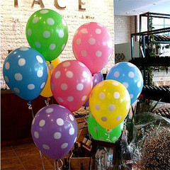 12 inch thickened dot dots, balloons, wholesale wedding balloons, wedding decoration, photography, photography, decoration, props, mixed colors, and 10 dots.