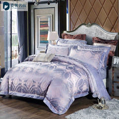 Flannel four piece European Court jacquard warm bed product kit winter thickening farai quilt quilt sheets pillowcase bedside purple grey 1.5m (5 ft) bed
