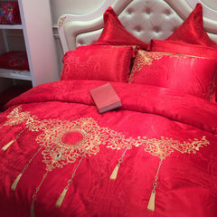 60 Satin Jacquard four piece sets, luxurious cotton embroidery, 6 sets of big red wedding kit bedding, intoxicated love life 1.5m (5 feet) bed.