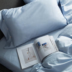 High end spring and autumn Satin Bed Suite, Nordic light blue, pure cotton 1.8m2.0m double, four piece blue sky 1.5m-1.8m bed (quilt 200*230cm)
