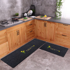 Hongxing kitchen is equipped with floor mat, bathroom mat, and bathroom mat. The door mat of the living room is breathable, slip-proof and dustproof