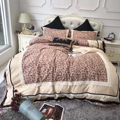 60 American cotton satin leopard four piece cotton lace bedding 1.8 m Bed Suite With a small pillow containing only 1 [core] 1.5m (5 feet) bed