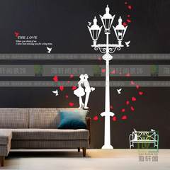 A couple of street wall stickers the Qixi Festival wedding room restaurant bar coffee shop window glass decorative stickers H323 White + Red in