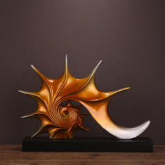 The Nordic minimalist decor decoration Home Furnishing conch living room TV cabinet cabinet Decor resin soft furnishings Golden 060-ZN