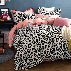 Thickened French fleece 1.5/1.8m 4-piece warm winter flannel 4-piece white leopard-print 1.5m (5ft) bed