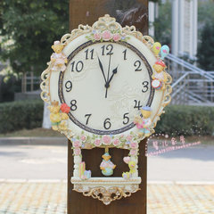 Creative fashion clock Vigny bear living room wall clock watch resin cute fashion modern rocking Watch