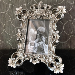 Creative relief palace luxury frame crown 6 inch 7 inch photo of European table wedding photography props frame 7 inch Retro Silver