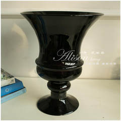 The new classical style glass glass vase black foot high flower Florist floral decor accessories Home Furnishing White vase