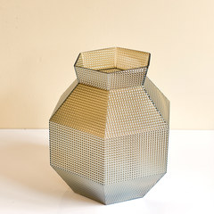 In the light of geometric glass flower vase minimalist Scandinavian fruit bowl model room polygon glass decoration High section