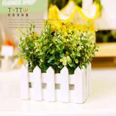 Fancy flower simulation, window sill flower, European style garden fence, green leafy vanilla set