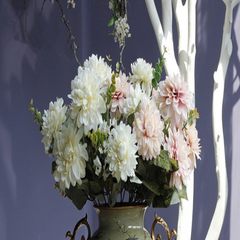 European luxury high-grade resin vase vase vase table ears American Home Furnishing living room decoration decoration Phoenix flowers with flowers.