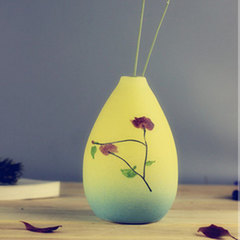 Creative hand-painted porcelain Jingdezhen ceramic vase small garden ornaments Home Furnishing minimalist style Flask