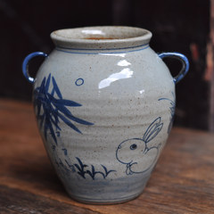 The town of porcelain blue and white porcelain ceramic flower vase story hand-painted floral ornaments creative tea accessories Home Furnishing plug rabbit