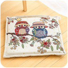 Cartoon students sit on the stool and chair cushions in the dormitory of the classroom in winter and thicken the office anti-skid butt cushions in PP pads 46*46CM two hooded owls