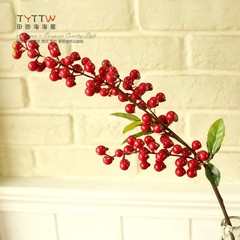 Garden decoration simulation fruit branches, leafy long branches berries, home art, flower arrangement, flower decoration, flower simulation flower Red paragraph
