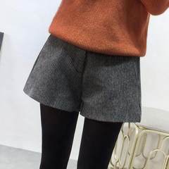 Autumn autumn and winter high waisted shorts wide leg pants female hair short pants 2017 new a wear loose backing S Dark grey