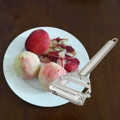 Every day special stainless steel fruit peeler, melon grater, potato and carrot dual-purpose peeling silk silvery