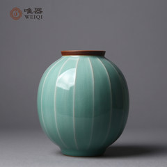 Longquan celadon Tao Yichun handmade works, melon edge cans, tea cans, ceramic sealed cans, kung fu tea zero