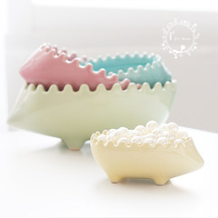 Sweet little hedgehog stereo Macarons color Salad Bowl Ceramic Bowl jewelry cosmetics containing four into Sky blue trumpet