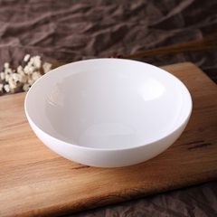 The white bone china dishes of Chinese household ceramic tableware style dish deep dish soup noodles bowl shallow bowl salad bowl