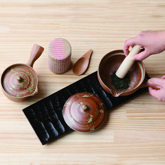 [spot] Japan Hasami Handmade Ceramic Teapot pottery pot burning grinding urgent pot set 275ml with filter screen