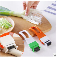 Korean creative gadget onion chopped vegetables knife cutters household kitchenware shredder for multifunctional cut onions Color random