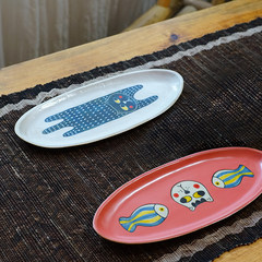Pick up adorable pet series Jingdezhen original Japanese ceramic plate fish dish dish creative fruit plate long plate A