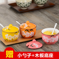 Japanese ceramic seasoning jar, kitchen condiment pot, salt jar seasoning jar, seasoning box, free mail package Sakura straight