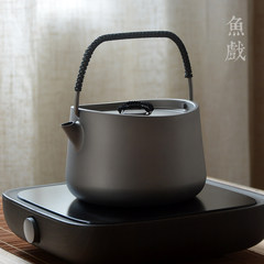 Fish play pure titanium pot boiling teapot teapot outdoor travel Kung Fu tea tea accessories Pure titanium pot