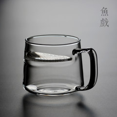 Fish play Yilong creative simple thickened heat-resistant glass teacups office cup with the filter cup Yilong crescent Mug
