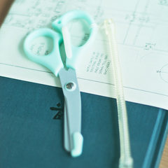 Japanese home art paper cutting scissors, student hand cut paper cutting supplies, office nursing, children's safety scissors blue