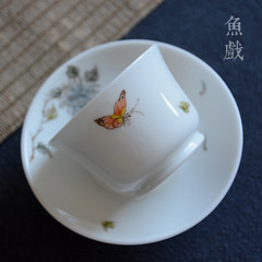 Fish play Dehua white porcelain jade porcelain painted ceramic tea cup Masters Cup small cup individual Japanese Kung Fu Tea Ginkgo leaf jade porcelain hand painted cup