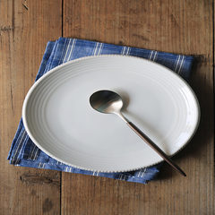 Retro make old ceramic plate, dim sum dish, cake dish and dish dish