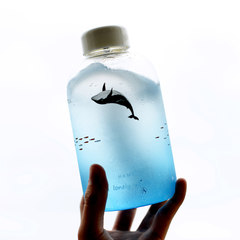 Ocean blue gradient glass portable large capacity Korean female creative students who contracted handy cup cup The blue whale