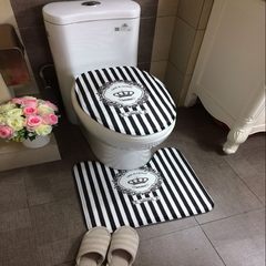 European simple toilet mat mat bathroom toilet mat u absorbent mat. Black and white stripes (combination) give pink toilet rings