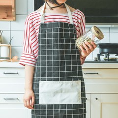 Cotton and linen adult kitchen apron cafe painting room bakery men and women working fashion apron parcel post white checked apron