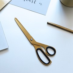 North European gold plated brass stainless steel scissors office household scissors scissors scissors asymmetric creative art Golden