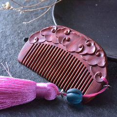 Rosewood rosewood small comb comb carved genuine anti-static portable portable massage cute girlfriend send gift With pink tassels