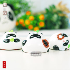 Drag lazy panda creative jewelry ornaments Home Furnishing car desktop ornaments cute doll handicraft gift Lazy dragging and eating apples
